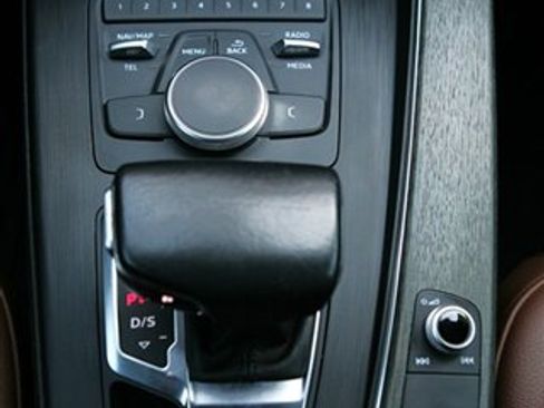 Used 2018 Audi A4 2.0T allroad Premium Plus AWD/4WD image 26