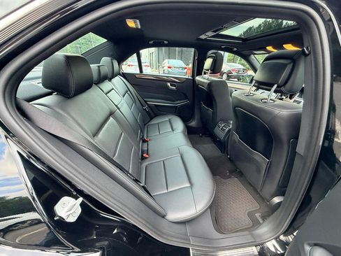 Used 2015 Mercedes-Benz E 350 4MATIC Sedan image 13