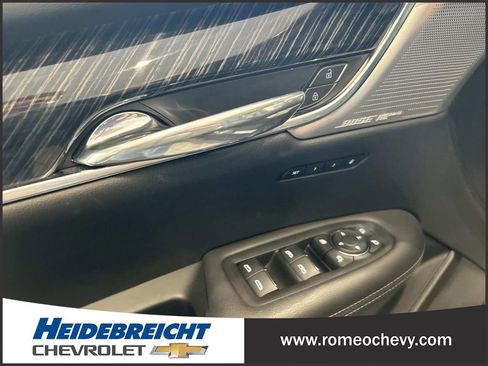 Certified 2023 Cadillac XT6 Premium Luxury image 11