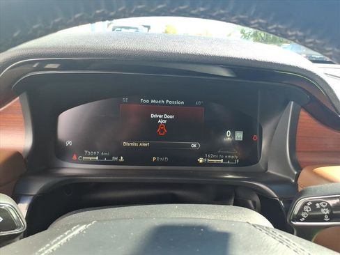 Used 2021 Lincoln Aviator Reserve w/ Equipment Group 201A image 17