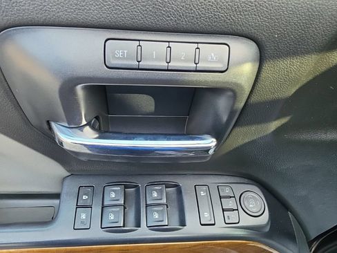 Certified 2015 Chevrolet Silverado 1500 LTZ w/ LTZ Plus Package AWD/4WD image 24
