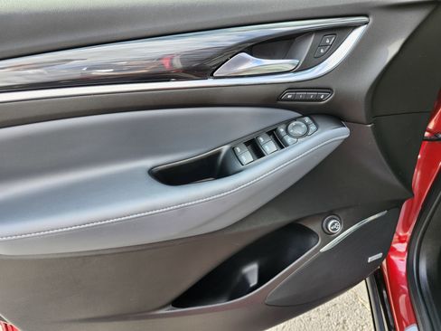 Used 2023 Buick Enclave Premium w/ Experience Buick Package image 19