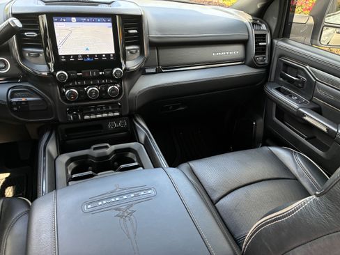 Used 2023 RAM 2500 Limited w/ Night Edition AWD/4WD image 22