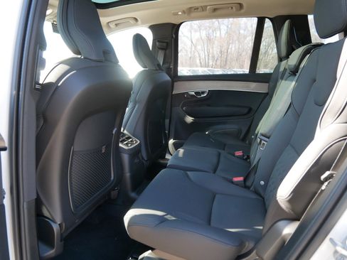 New 2025 Volvo XC90 T8 Plus w/ Protection Package Premier image 6