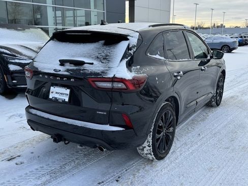 Certified 2023 Ford Escape ST-Line Elite w/ Premium Technology Package image 37