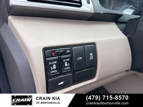 Used 2016 Honda Odyssey EX-L image 23