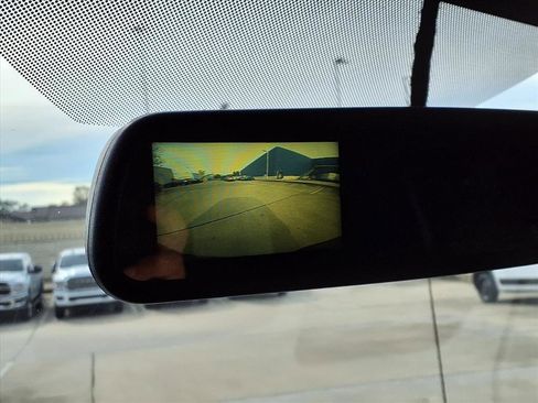 Used 2020 Chevrolet Express 3500 Extended w/ Driver Convenience Package image 15