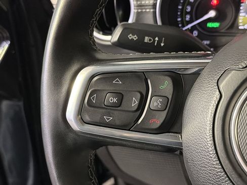 Used 2023 Jeep Wrangler Unlimited Sahara w/ Cold Weather Group image 19