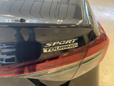 Used 2025 Honda Civic Sport Touring image 10