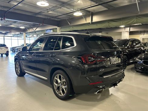 Used 2023 BMW X3 xDrive30i w/ Premium Package image 4