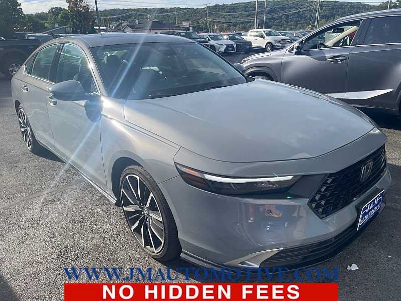 Used 2024 Honda Accord Touring image 5