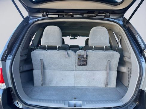 Used 2012 Toyota Highlander FWD w/ Tech Pkg image 23