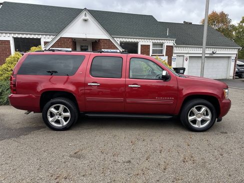 Used 2012 Chevrolet Suburban LT w/ All-Star Edition AWD/4WD image 9