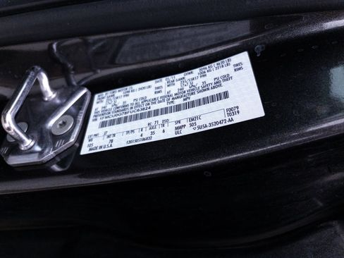 Used 2015 Ford Escape SE FWD image 28