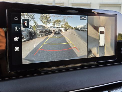 Used 2024 Hyundai Palisade Calligraphy FWD image 21