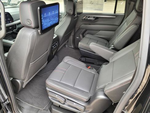 New 2026 Chevrolet Suburban RST w/ Advanced Technology Package AWD/4WD image 12