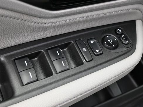 Used 2022 Honda Odyssey Elite image 4