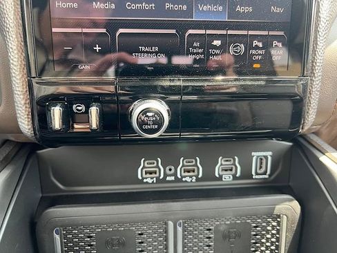 New 2025 RAM 3500 Longhorn image 27