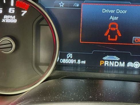 Used 2019 Ford F150 Raptor w/ Equipment Group 802A Luxury image 12