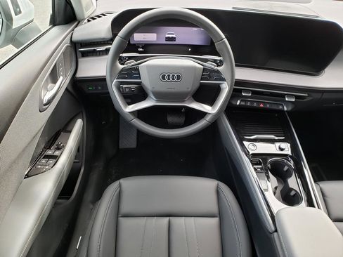 New 2026 Audi Q3 quattro 2.0T image 10