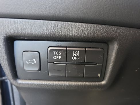 Used 2020 MAZDA CX-5 Touring image 18