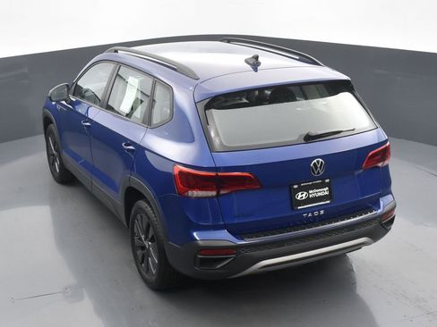 Used 2024 Volkswagen Taos S image 17