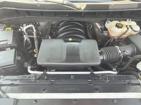 Used 2022 Chevrolet Silverado 1500 RST AWD/4WD image 32