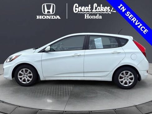 Used 2013 Hyundai Accent GS FWD image 4