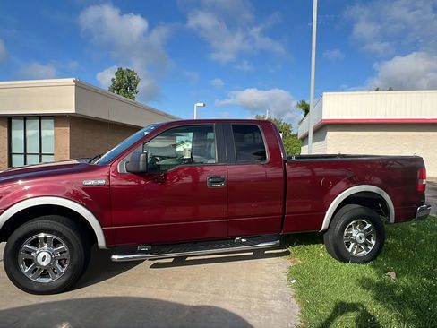 Used 2006 Ford F150 XLT AWD/4WD image 1