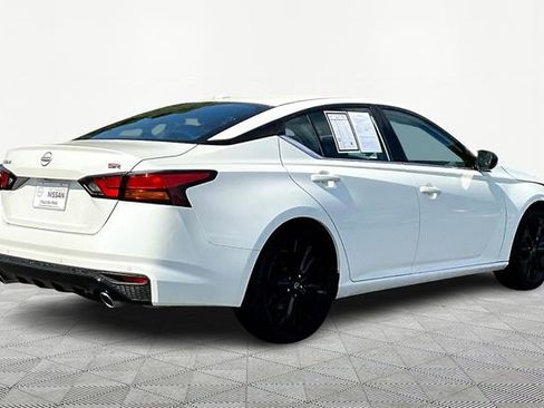Used 2024 Nissan Altima 2.5 SR image 5