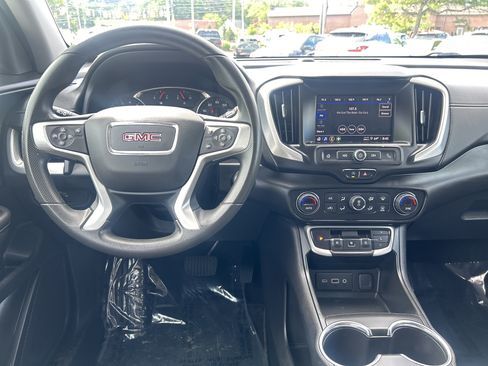 Used 2022 GMC Terrain SLE w/ Driver Convenience Package AWD/4WD image 19