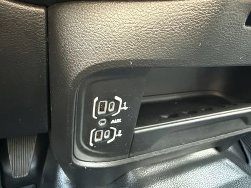 Used 2021 RAM 3500 Tradesman w/ Chrome Appearance Group AWD/4WD image 58