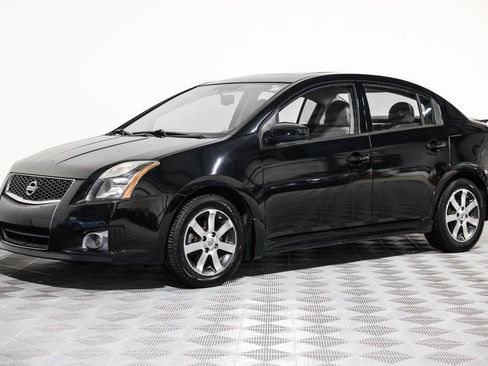 Used 2012 Nissan Sentra 2.0 SR w/ Special Edition Pkg FWD image 17