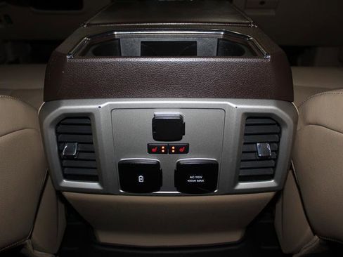 Used 2018 Ford F150 Lariat w/ Equipment Group 502A Luxury AWD/4WD image 25