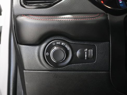 Certified 2024 Dodge Durango GT image 22