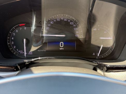 Used 2019 Cadillac XT5 Luxury FWD image 21