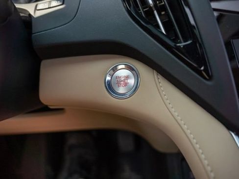 Used 2019 Acura RDX AWD w/ Advance Package image 21