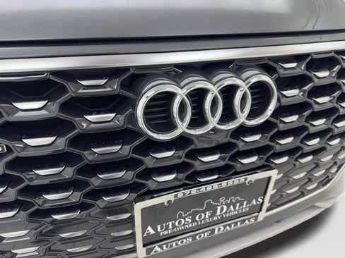 Used 2023 Audi Q5 2.0T Premium w/ Convenience Package AWD/4WD image 26