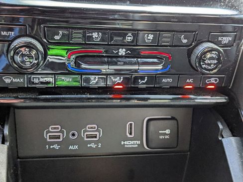 Used 2023 Jeep Grand Cherokee Trailhawk image 24