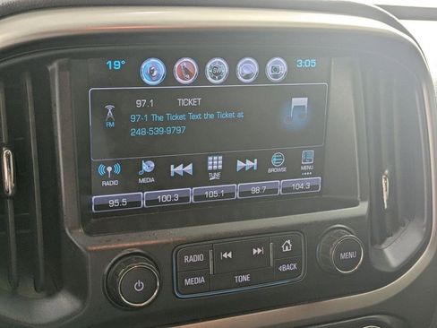 Used 2018 Chevrolet Colorado Z71 image 23