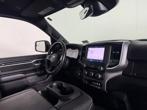 Used 2024 RAM 1500 Big Horn AWD/4WD image 31