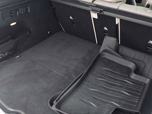 Used 2026 Mercedes-Benz GLC 300 4MATIC image 22