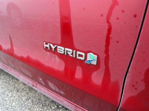 Used 2015 Ford Fusion Titanium image 11