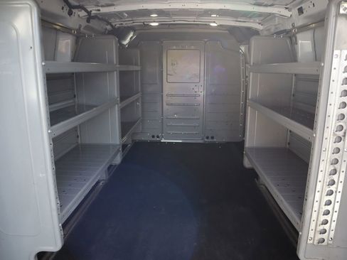 Used 2017 Ford Transit 250 130 Low Roof image 14