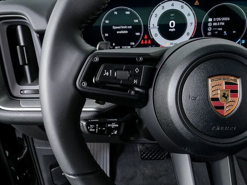 New 2026 Porsche Cayenne image 10