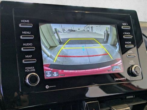 Used 2021 Toyota Camry SE w/ Convenience Package FWD image 13
