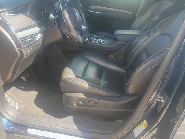 Used 2019 Cadillac XT4 Premium Luxury w/ Driver Assist Package AWD/4WD image 40