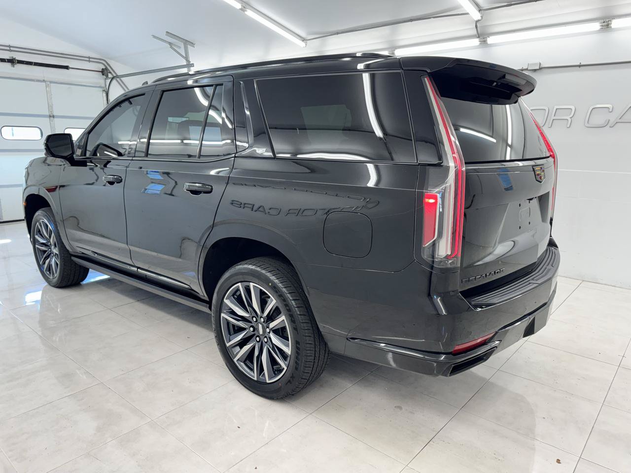 Used 2023 Cadillac Escalade Sport w/ Touring Package AWD/4WD image 7