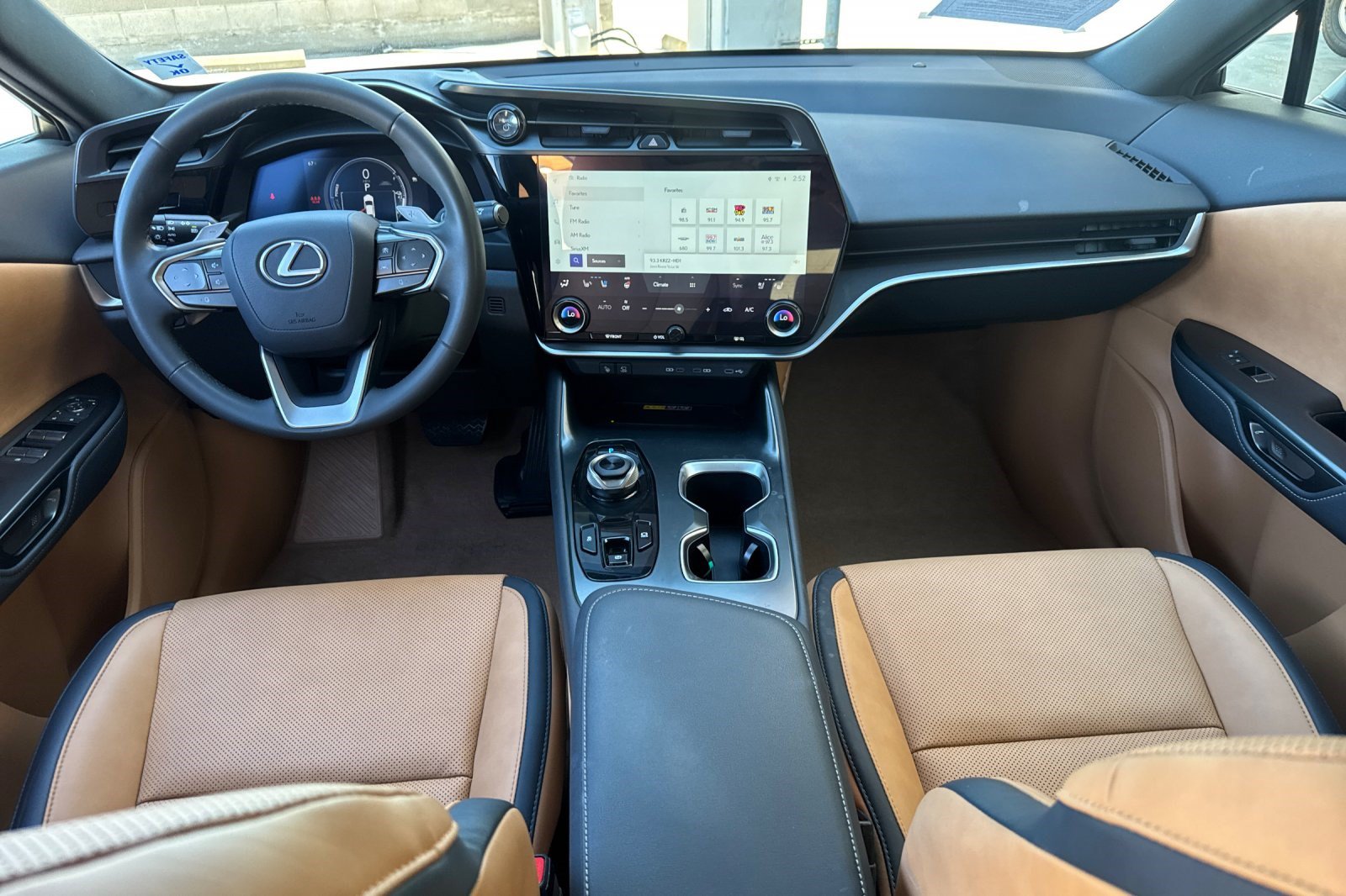 Certified 2023 Lexus RZ 450e Premium w/ Technology Package AWD/4WD image 16