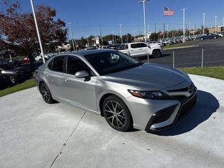 Certified 2024 Toyota Camry SE video 2